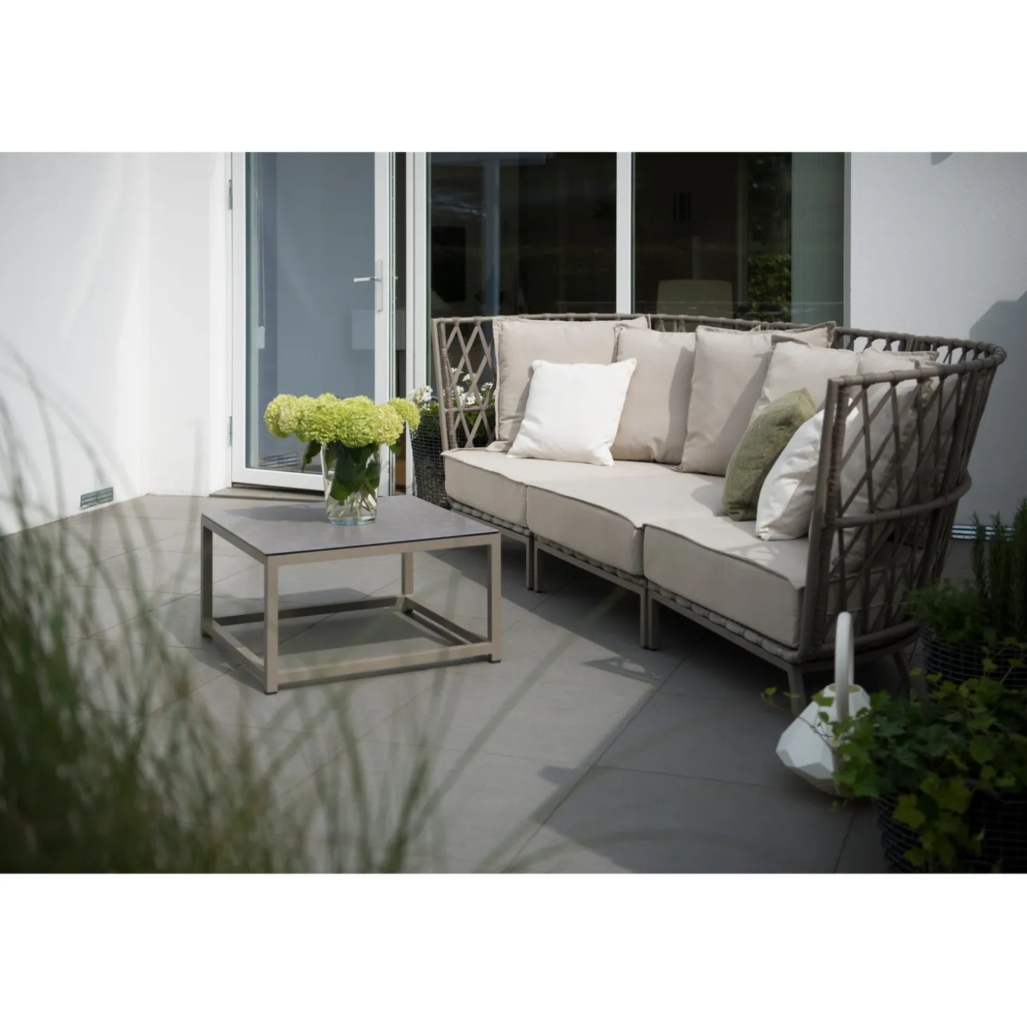 Jet Set Utesoffbord 70 x 70 cm Beige